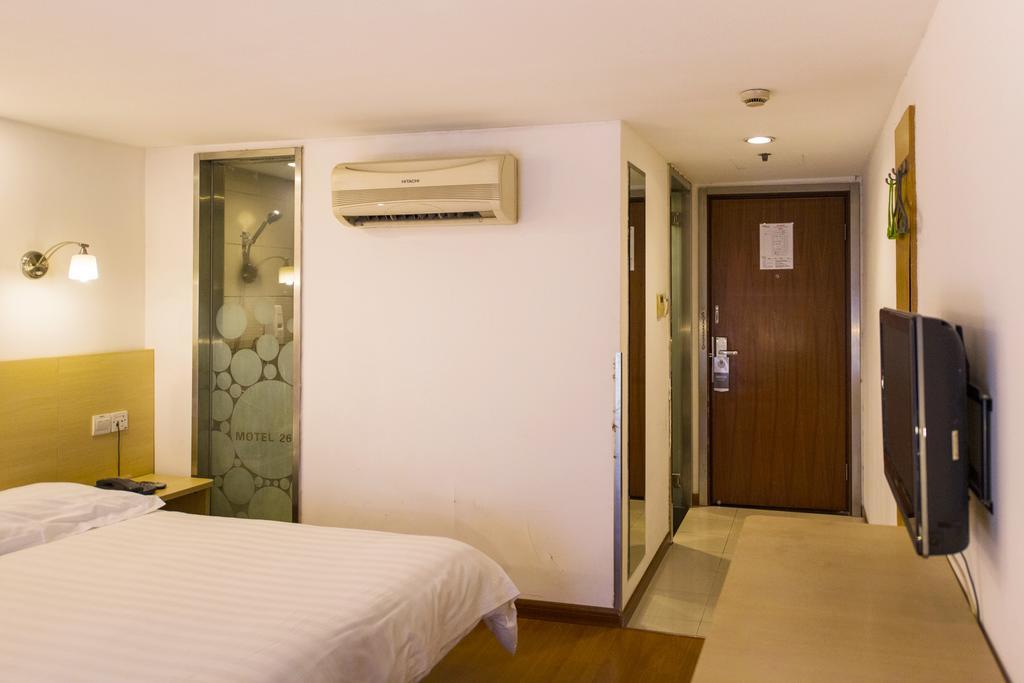 Motel Shanghai Hongqiao Beixinjing Metro Station Tianshan Road Extérieur photo