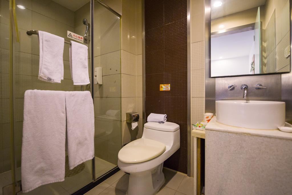 Motel Shanghai Hongqiao Beixinjing Metro Station Tianshan Road Extérieur photo