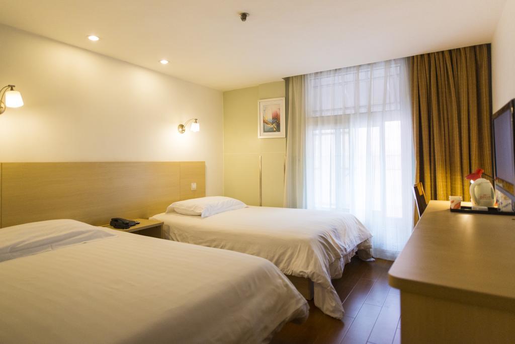 Motel Shanghai Hongqiao Beixinjing Metro Station Tianshan Road Extérieur photo