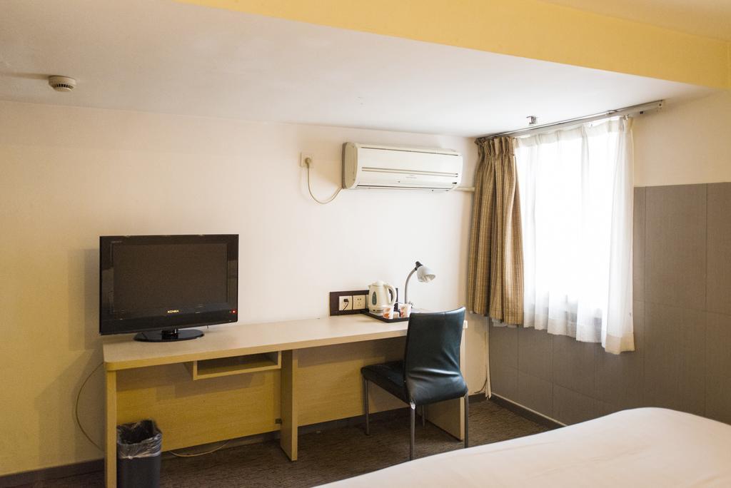 Motel Shanghai Hongqiao Beixinjing Metro Station Tianshan Road Extérieur photo