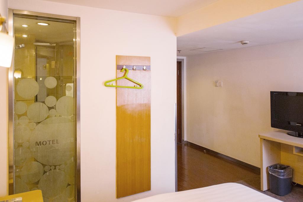 Motel Shanghai Hongqiao Beixinjing Metro Station Tianshan Road Extérieur photo